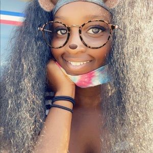 Meet your Posher, Arline